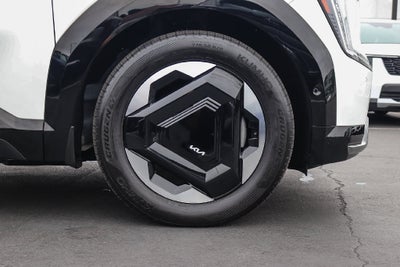 2024 Kia EV9 Land