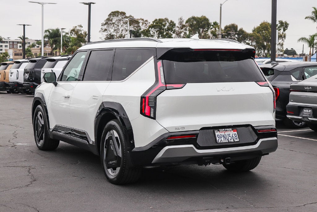 2024 Kia EV9 Land