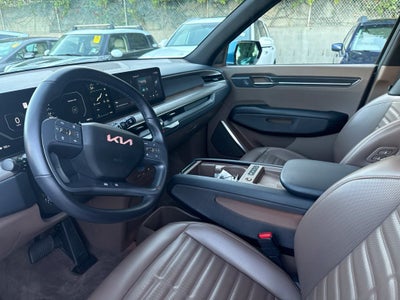 2024 Kia EV9 Land