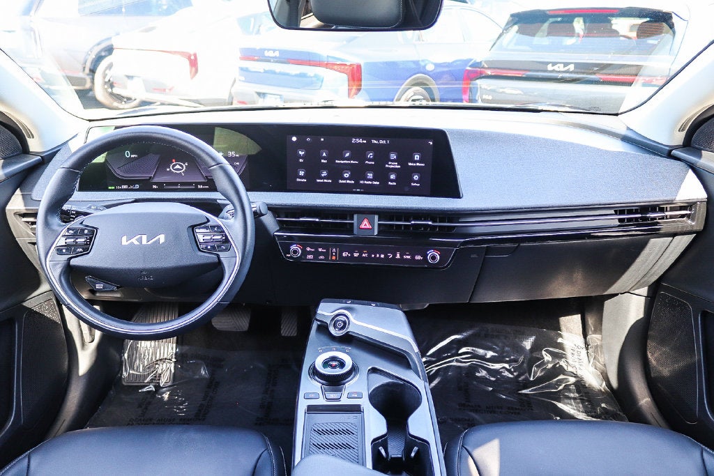 2024 Kia EV6 Light