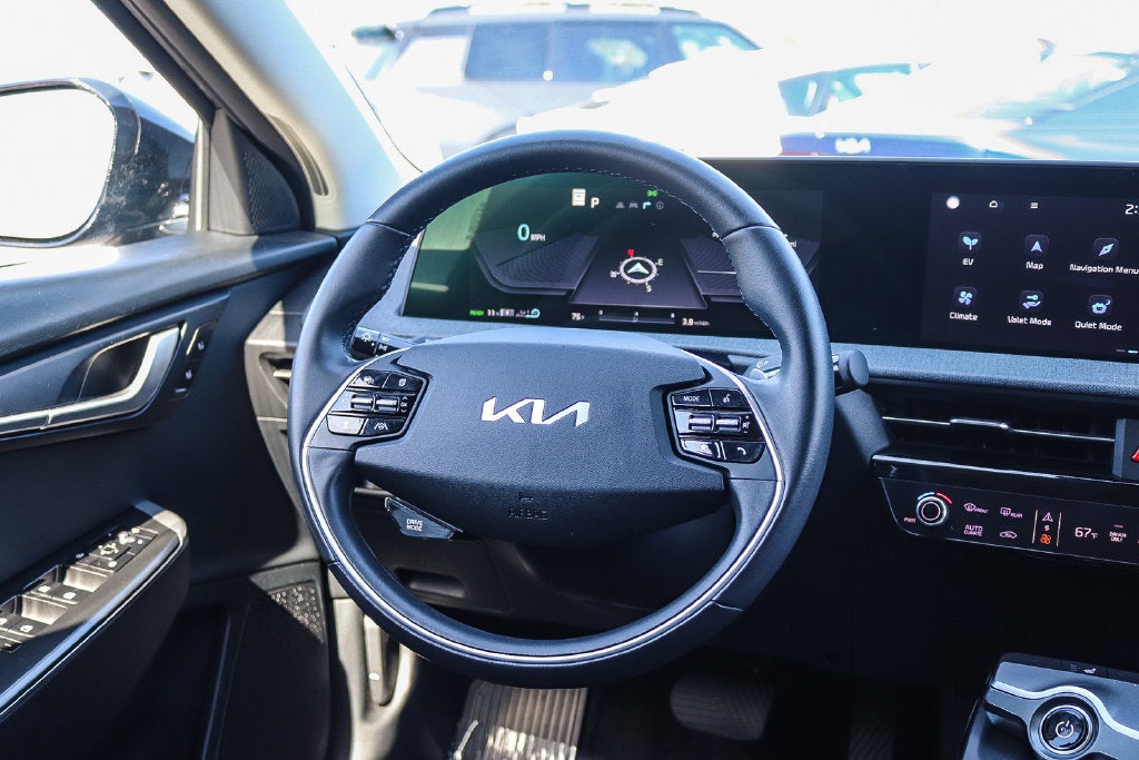2024 Kia EV6 Light