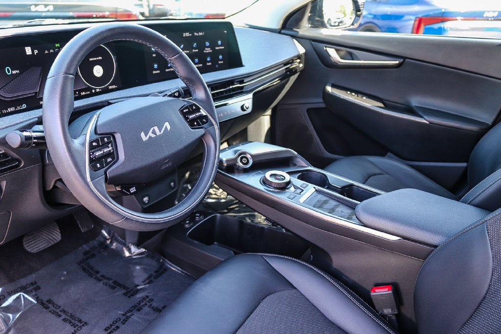 2024 Kia EV6 Light