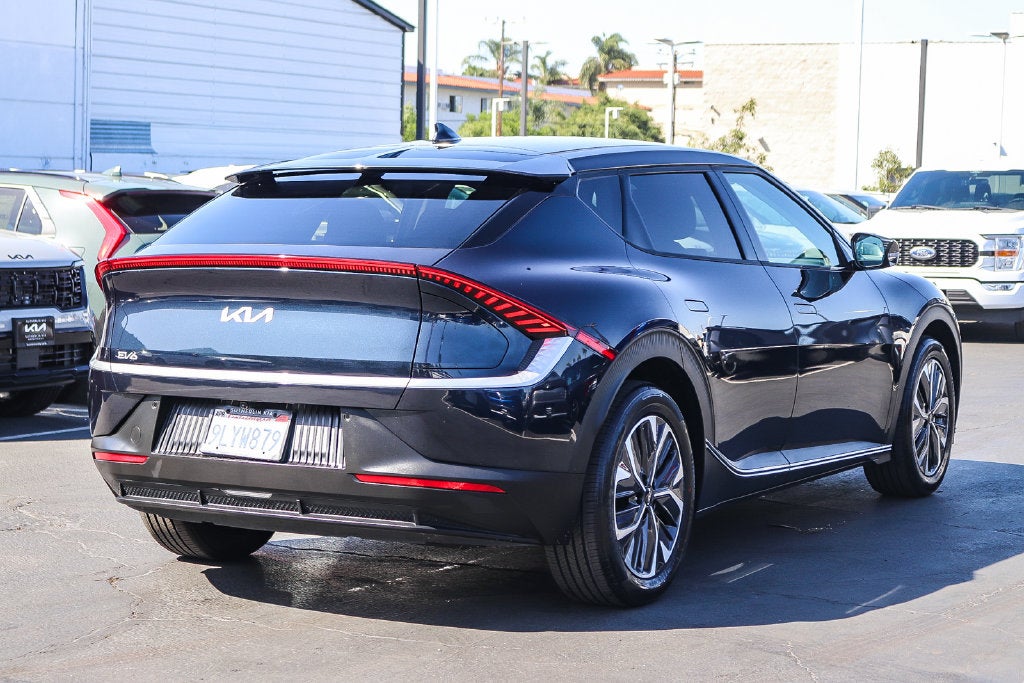 2024 Kia EV6 Light