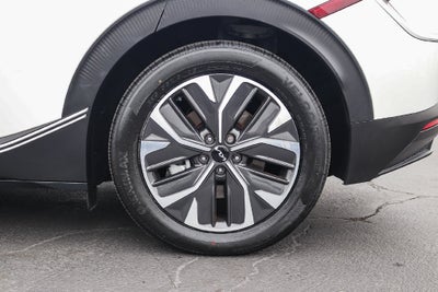 2024 Kia EV6 Light