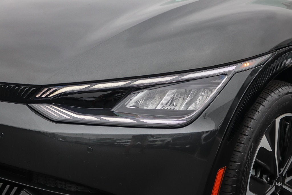 2023 Kia EV6 Wind