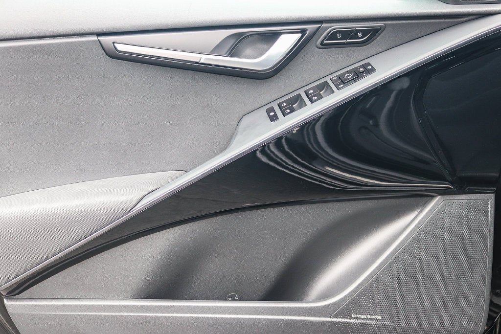 2025 Kia Niro EV Wave
