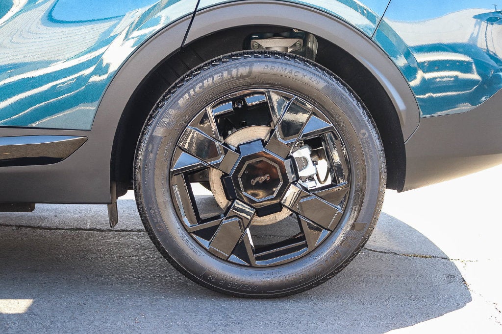 2026 Kia Sportage Plug-In Hybrid X-Line