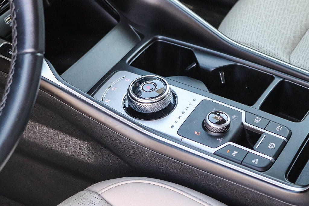 2023 Kia Sorento Hybrid EX