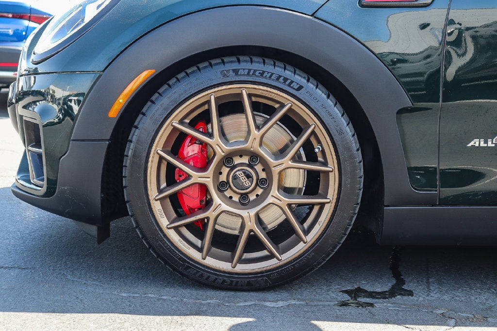 2019 MINI John Cooper Works Clubman ALL4 Signature